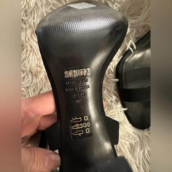 Schultz Black Suede Leather 4.5” Strappy Heels Women’s Size 9.5 Like New - Picture 2 of 3